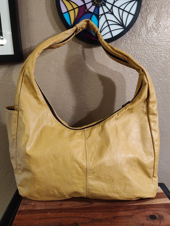 Flores Bags Handbags - VTG Flores Bags Mustard Yellow Leather Hobo